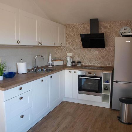 Apartmani Goga 2 Molat Luaran gambar