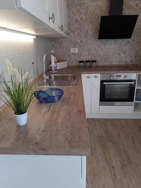 Apartmani Goga 2 Molat Luaran gambar