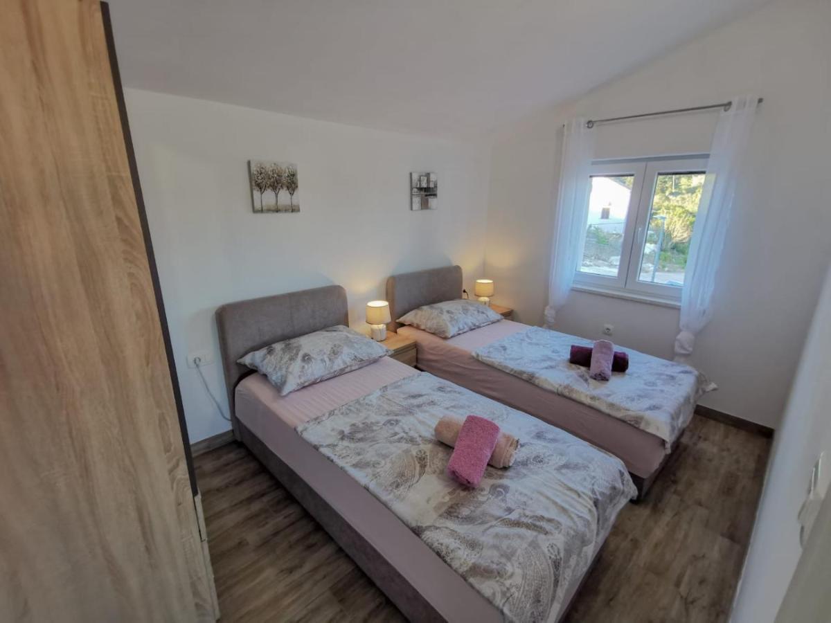 Apartmani Goga 2 Molat Luaran gambar